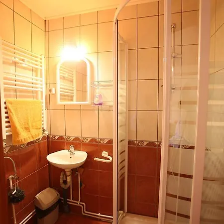 Guest house Saroklak